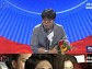 '응팔' 신원호, 2016 백상예술대상 연출상 "망할 것 각오했는데.."
