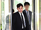 [BZ포토] 법원 출석하는 강인, '음주운전'의 회전문