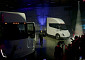 테슬라, 첫 전기트럭 고객 인도…“충전 1회에 500마일 주행”
