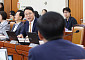 천하람 "재단대표·특보 등 영리 겸직"…구윤철 "더 주의했어야"