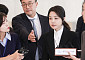 [상보] 김건희 특검 “조사 절반 넘어⋯종료 시간은 미정”