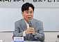 김영훈 고용부장관, ECCK·암참에 노란봉투법 “소통·의견반영” 약속