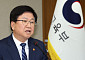 수능 당일 오전 10시 출근…지하철 증편하고 비상 수송차량 배치