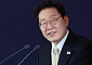 이 대통령, 벨기에 동포 만나 "자랑스런 韓 만들 것"