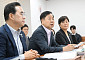 취업자 17개월 만에 감소 전환...구윤철 "모든 부처 총력 대응"