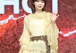 르세라핌 김채원, '목 부상' 딛고 복귀⋯"다음 주부터 스케줄 참여"