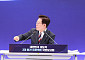 “한국 AI 총력전 시작”…외신, 삼성·SK 초대형 투자 주목