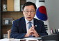 정근식 교육감, 배재고 논란에 사과…“역사·인권교육 강화하겠다”