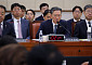 “새 술은 새 부대에” 정성호, 사의 표명…여야, 검찰 보완수사권 놓고 법사위 격돌
