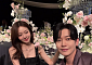 '10월 결혼' 강균성, 14세 연하 유하진과 다정한 투샷