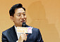장기전세 퇴거자 10명 중 7명 '내 집 마련'⋯吳 "20년 만기 예외 없다" [종합]