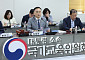 ‘수능 서·논술형’ 과반 찬성했지만⋯숙의 후 신중론 커졌다