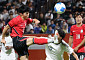 한국 축구, 사우디 2-0 승리…8강서 베트남과 대결 [아시안게임]