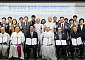 스님·목사·주교와 손잡은 안민석…’학교 옆 절·교회·성당도 배움터로'
