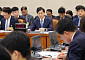 여야, 복지위 국감서 국민연금 ‘리밸런싱 유예’ 공방 [국감]