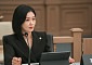 ‘닥터X’ 후속으로 큰 거 온다⋯‘굿파트너2’ 장나라 캐릭터 스틸 공개