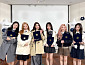 아이브, '전원 20대' 기념 특별한 졸업식 공개