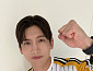 최강창민, 야구에 진심…'팬덤중계' 찐팬들과 실시간 호흡