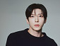 레오, 솔로곡 'Never Again' 발표…4년 만의 컴백