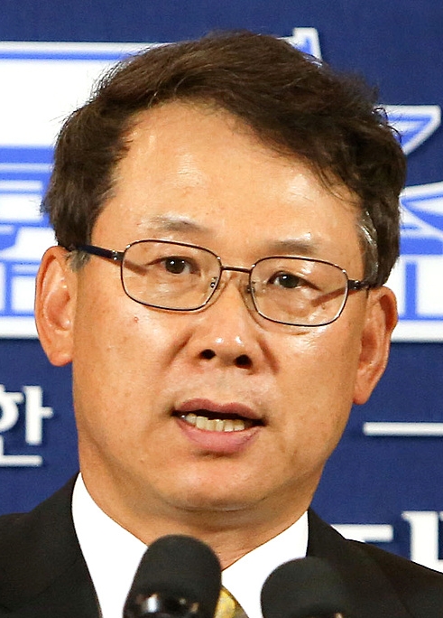 윤두현 靑 홍보수석 임명…YTN 노조 청와대 맹비난