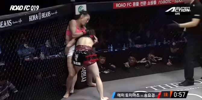 로드FC, '싱글맘 파이터' 송효경 판정패...'아쉬워라!'