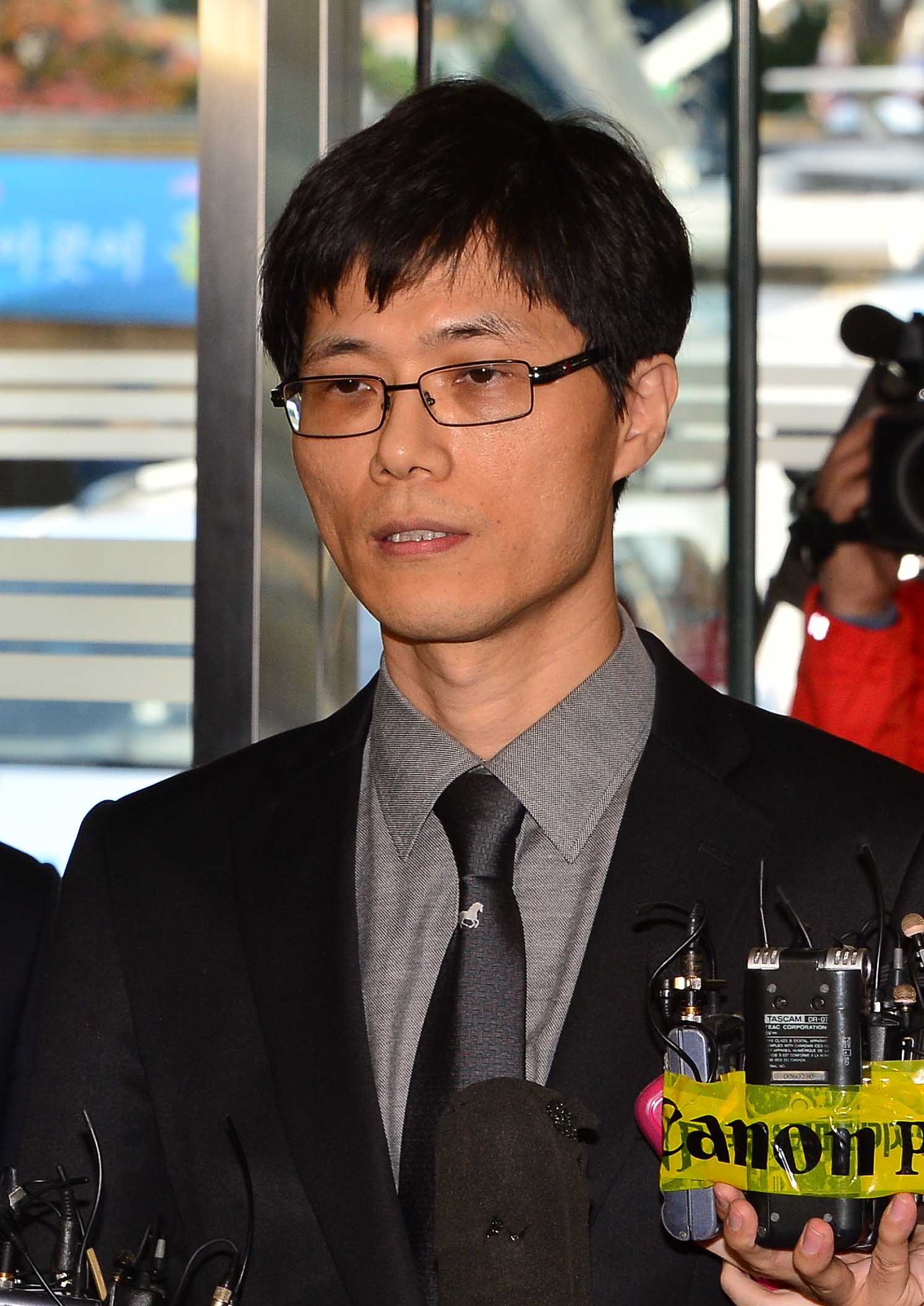 "신해철 사망은 의료과실" 수사결과에 강세훈 원장 조목조목 반박