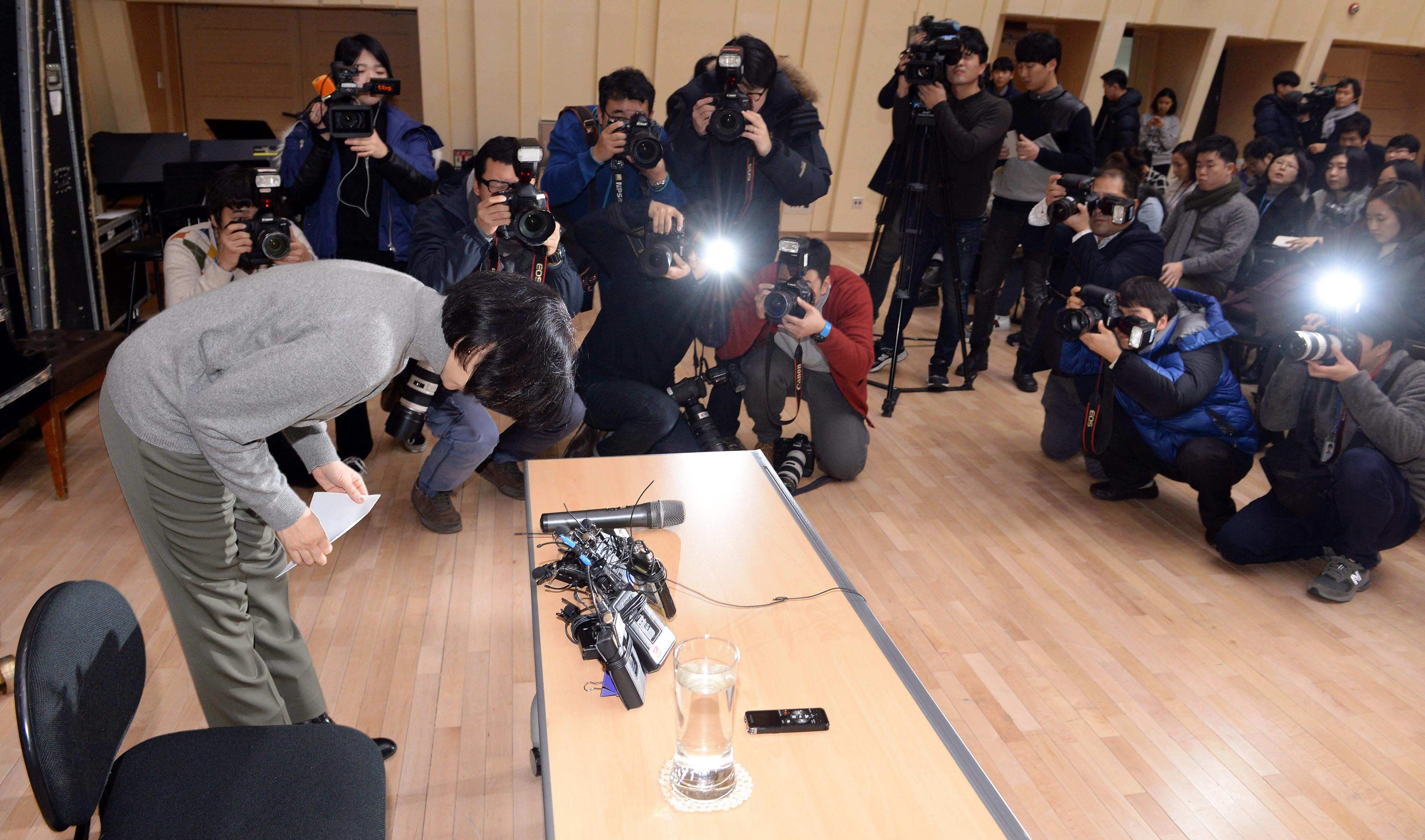 성희롱 및 폭언 논란 박현정 서울시향 대표 사임, "왜곡과 마녀사냥으로 많이 다쳐…"
