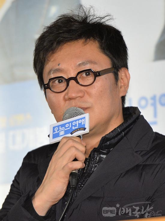 媒体试映会图集(278335 2521 332285 014539)