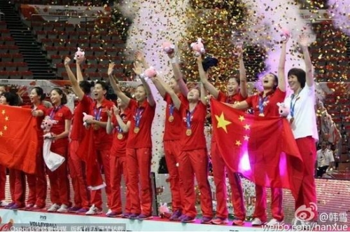 ▲6일(현지시간) 중국 여자배구대표팀이 2015 국제배구연맹(FIVB) 여자월드컵에서 우승을 차지했다. (사진=중국 웨이보)
