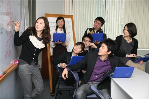 ▲삼성 신입사원들이'삼성그룹 입문교육 프로기램(SVP)'에 참여하고 있다. 사진제공 삼성