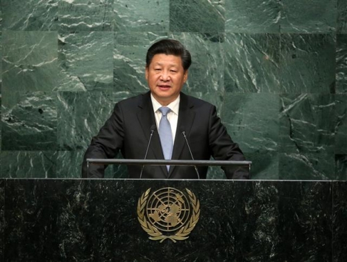 ▲시진핑 중국 국가주석이 28일(현지시간) 미국 뉴욕 유엔본부에서 열린 제70차 유엔 총회에서 기조연설을 하고 있다. 뉴욕/신화뉴시스