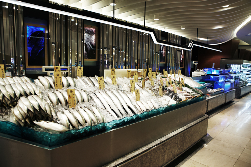 ▲AK플라자 분당점은 프리미엄 식품관 AK푸드홀이 직영체제로 전환 후 식품관 전체 매출이 3년 연속 5% 신장을 기록했다고 밝혔다.(사진 제공=AK플라자)