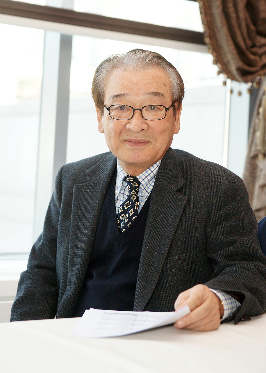 ▲젊은 연기자를 압도하는 뜨거운 연기 열정으로 영화 드라마 연극에 임하는 이순재