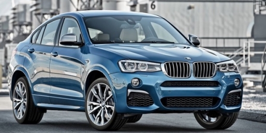 ▲독일 고급차 브랜드 BMW는 이번 모터쇼에서 X4 M40i를 공개했습니다. 6기통 3.0리터 트윈터보 엔진으로 최고출력 355마력을 내는데요. 시속 100km 가속은 4.9초에 불과하고 최고속도는 안전을 위해 스스로 시속 250km를 넘으면 연료를 차단합니다. 
(사진제공=BMW AG)