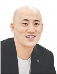 ▲박용만 두산그룹 회장의 장남 박서원 (주)두산 전무