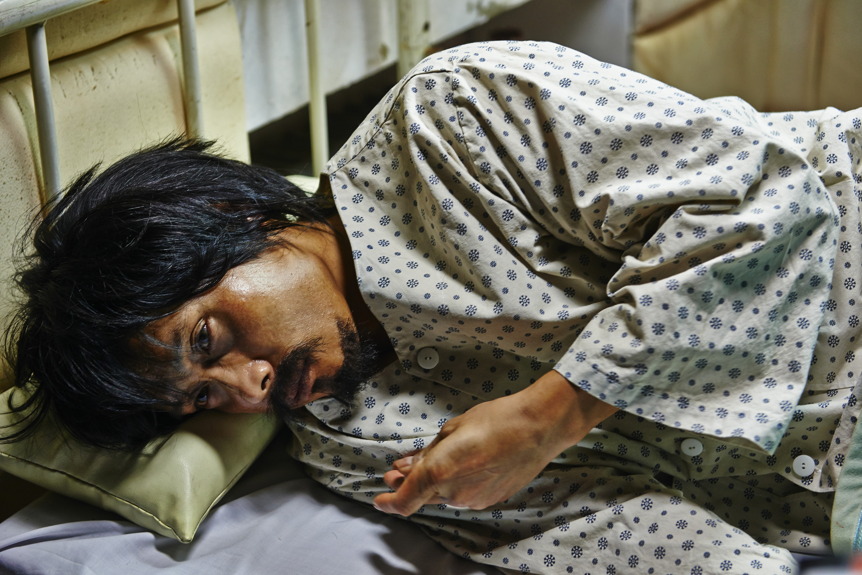 ▲'내부자들'이 청불영화 흥행 1위에 올라선 이후에도 흥행세가 지속돼 청불영화 1000만 관객 기록 가능성을 높이고 있다. (사진=영화'내부자들:디오리지널' 스틸컷)