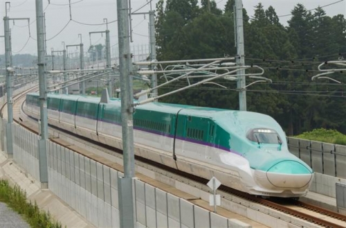 ▲일본 훗카이도 신칸센을 오고갈 고속열차. 출처 블룸버그 