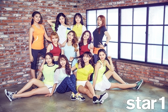 ▲I.O.I(아이오아이) 첫 화보.(사진=앳스타일, FILA)