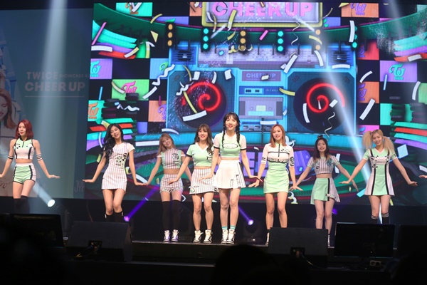 ▲걸그룹 트와이스(사진=JYP엔터테인먼트)