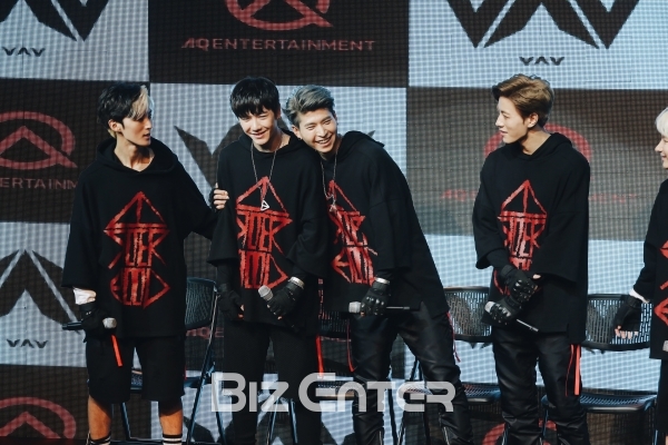 ▲VAV 샤오, 세인트반(사진=권영탕 기자)