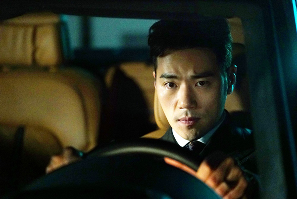 ▲'굿바이미스터블랙' 김강우(사진=씨제스, 이김프로덕션)