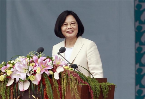 ▲차이잉원 신임 대만 총통이 20일(현지시간) 타이베이에서 열린 총통 취임식에서 연설하고 있다. 타이베이/AP뉴시스