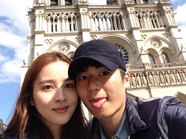 ▲한혜진-기성용 부부가 30일 공용 인스타그램을 개설하고 사진을 공개했다.(사진= 기성용 한혜진 인스타그램)