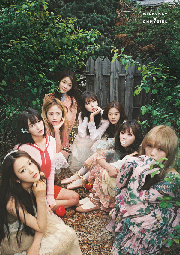 ▲5일 '인기가요'에 출연한 오마이걸이 일본에서 큰 인기를 누리고 있다.(사진=WM엔터테인먼트)