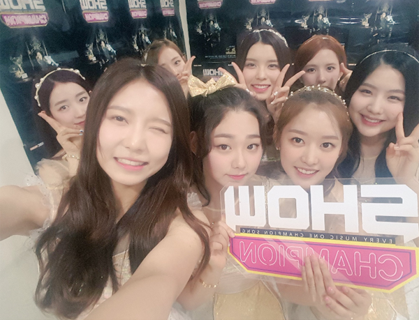 ▲구구단의  ‘쇼챔피언’ 출연 인증 사진이 공개됐다.(사진=쇼챔피언 트위터)