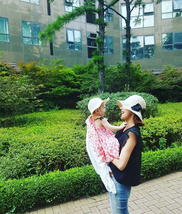 ▲'여자의 비밀' 소이현이 딸 하은이와의 일상을 공개했다.(사진=소이현 인스타그램)