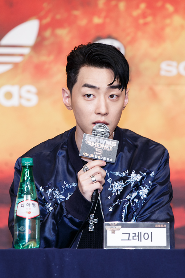▲그레이(사진=CJ E&M)