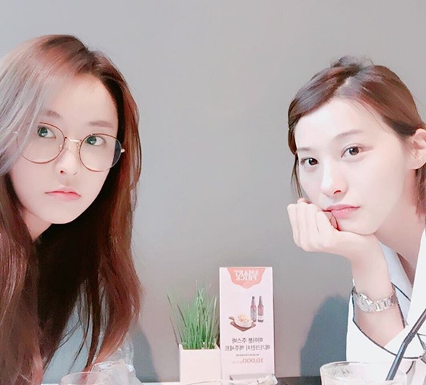 ▲배우 정유미, 유인영(사진=정유미 인스타그램)