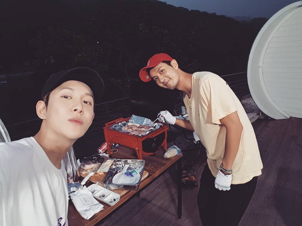 ▲블락비 박경, 김지석(사진=박경 인스타그램)