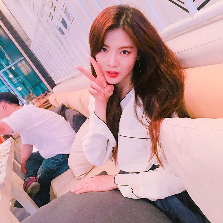 '너목보3' 이선빈, 감사 인사 인증샷 '찰칵'…"앞으로 좋은 모습 많이 보여드릴게요!"